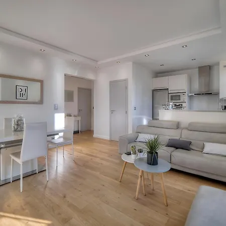 Clod - 2 Bedrooms - Parking - Wifi Air Conditioning