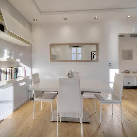 Clod - 2 Bedrooms - Parking - Wifi Air Conditioning