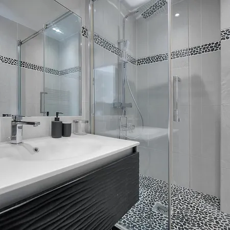 Clod - 2 Bedrooms - Parking - Wifi Air Conditioning Lejlighed
