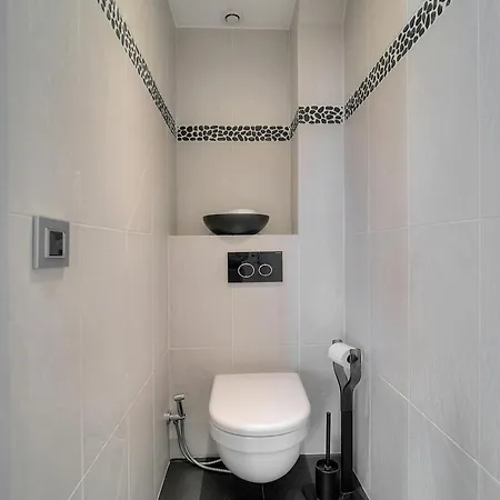 Clod - 2 Bedrooms - Parking - Wifi Air Conditioning شقة